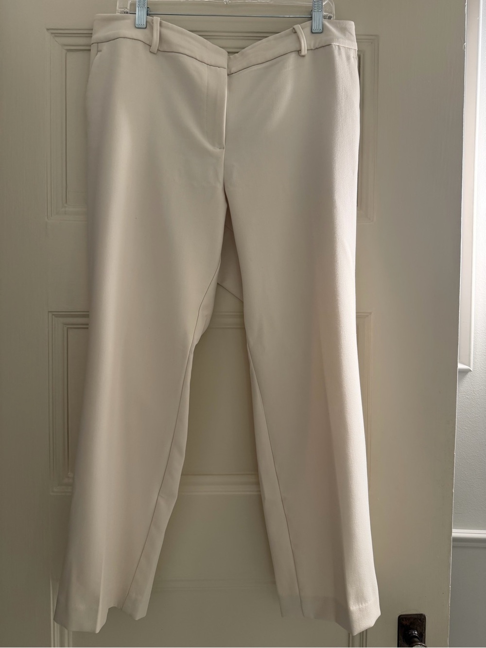 Ann Taylor Cream Straight-Leg Ankle Length Dress Trousers - 14 Curvy